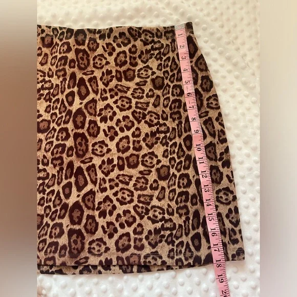 Skirt - Picture 5 of 5